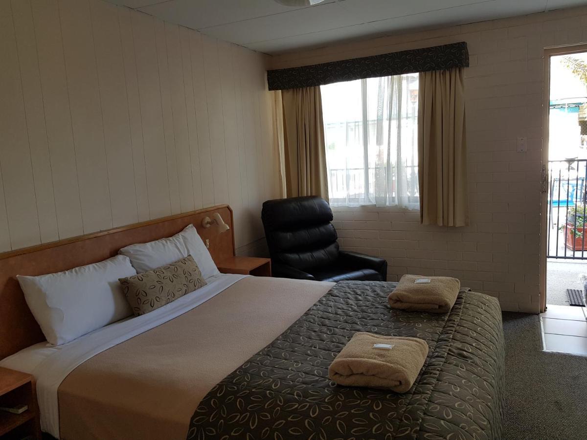 Peppercorn Motel Clermont Εξωτερικό φωτογραφία